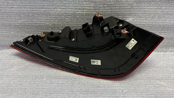 2021-2024 Mercedes Clase S W223 Pasajero derecho luces traseras LED exteriores